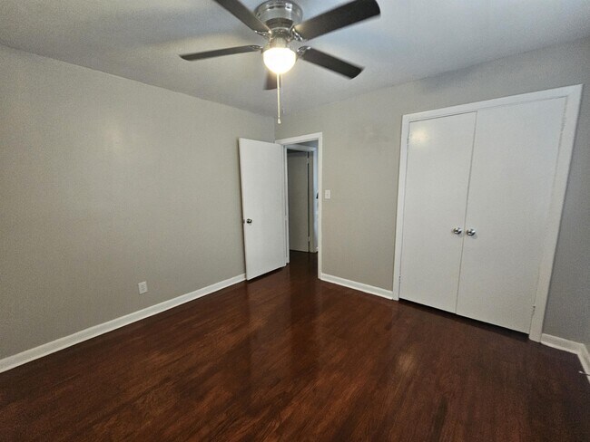 Building Photo - 1672 Wellons Dr