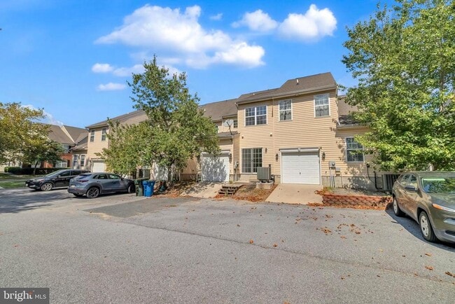 Building Photo - 304 Wheatley Dr