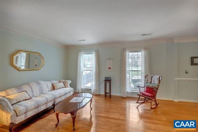 Building Photo - 1150 River Oaks Ln