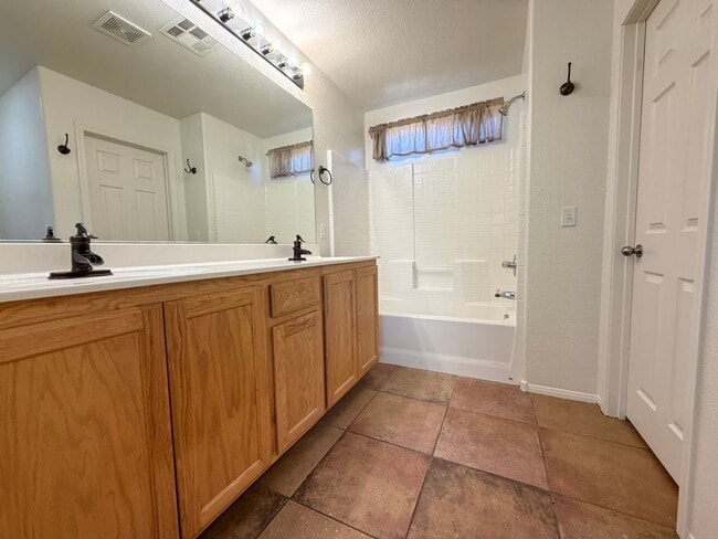 Building Photo - 8949 Carlina Canyon Ct