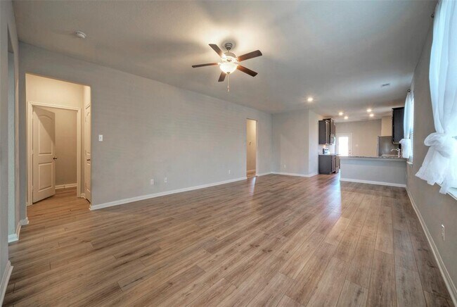 Building Photo - 249 Mount Vernon Way