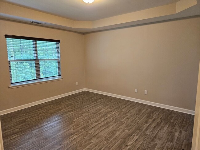 Building Photo - Charming 3-bedroom, 2-bathroom unfurnished...