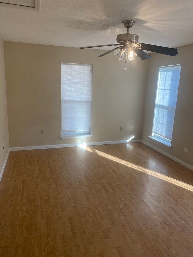 Building Photo - You've Found It!