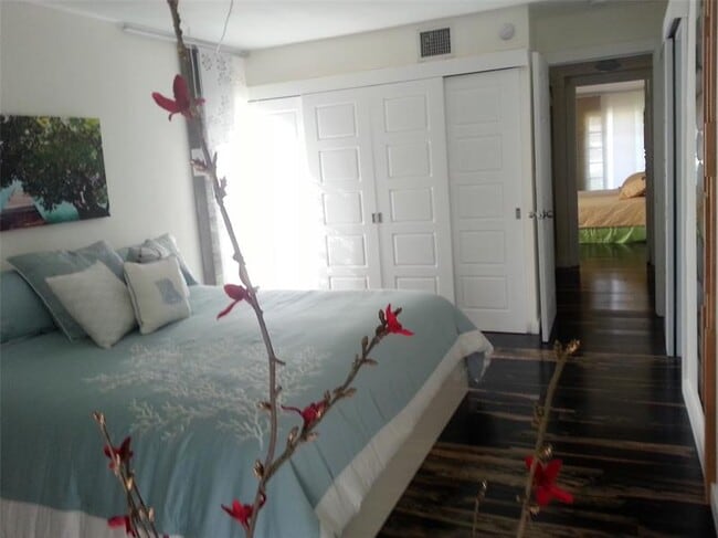 Building Photo - 7108 NW 66th St