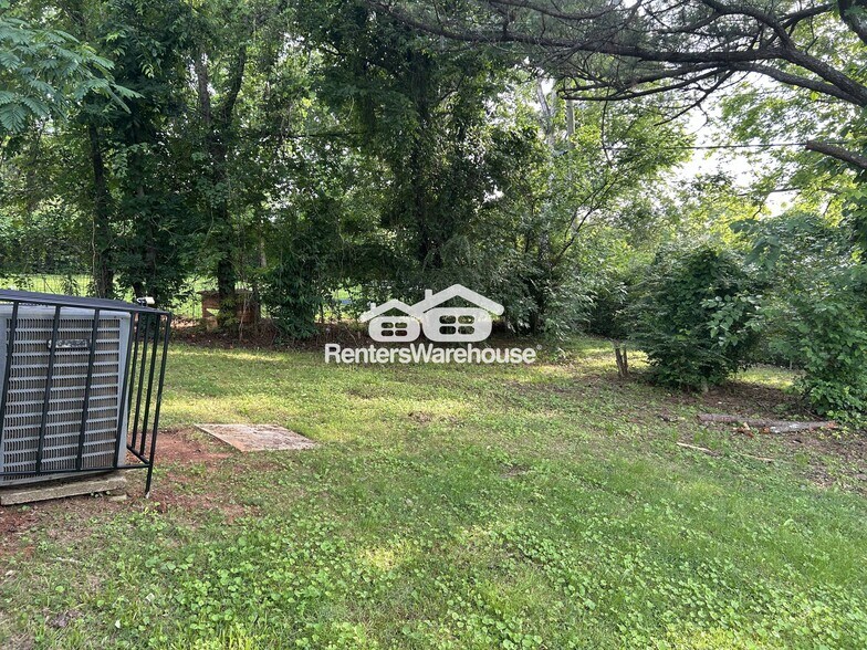 Building Photo - 1520 17th Way SW