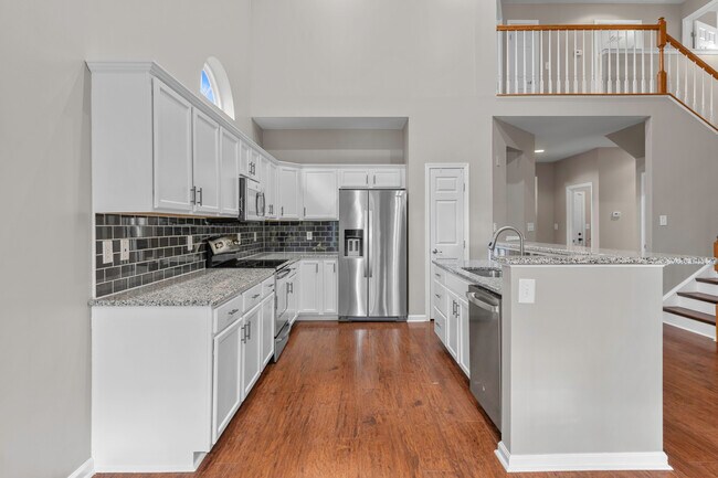 Building Photo - 10777 White Dogwood Dr