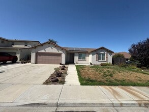 Building Photo - 1332 Tuolumne Way