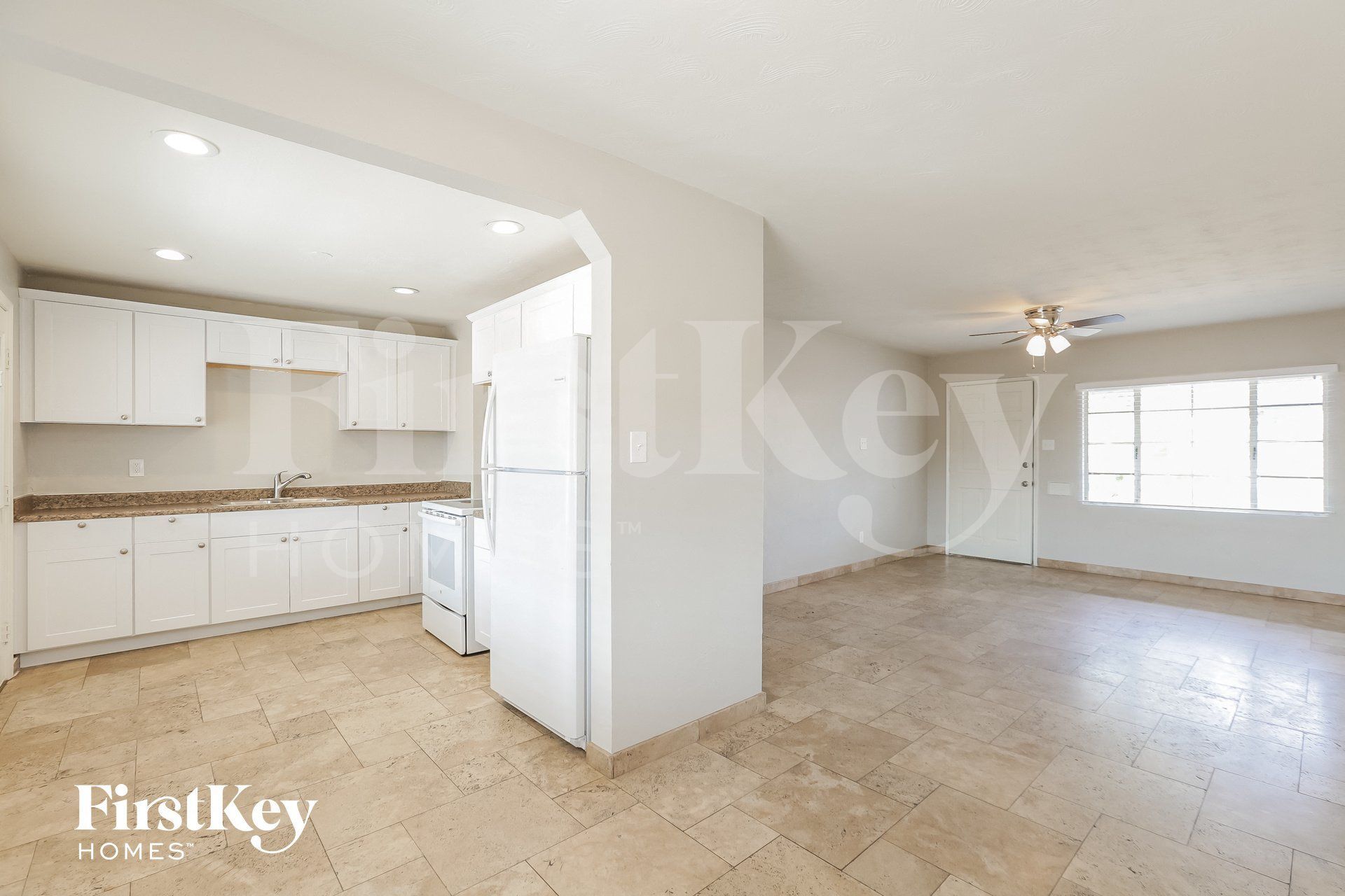 Building Photo - 2011 W Maryland Ave