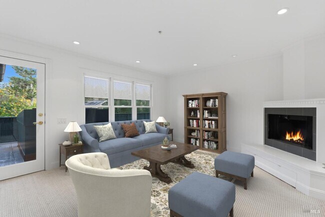 Building Photo - 309 Melrose Ave