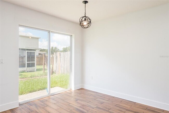 Building Photo - 11813 Prickly Pear Way
