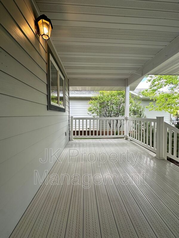 Building Photo - 3209 Wild Rose Ln