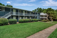 Building Photo - Glen Iris Arms