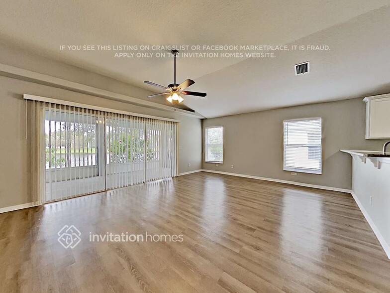 Building Photo - 3967 Montesino Dr