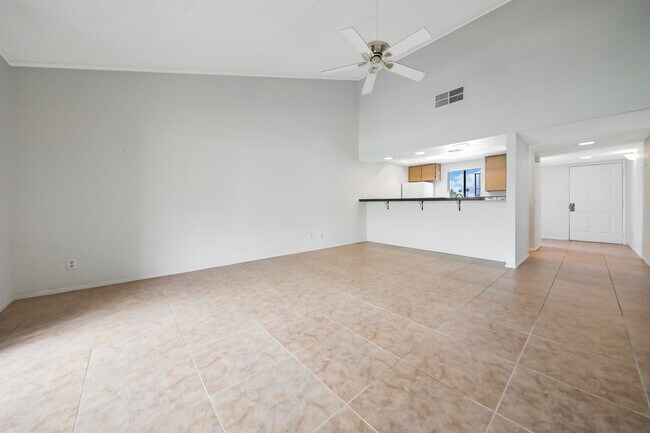 Building Photo - 40953 Inverness Way