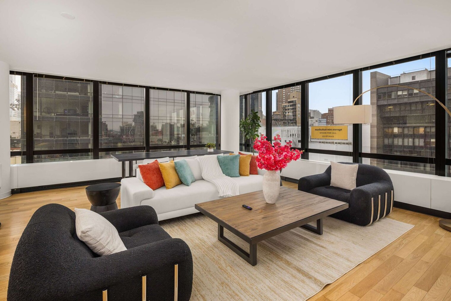 Building Photo - 1113 York Ave