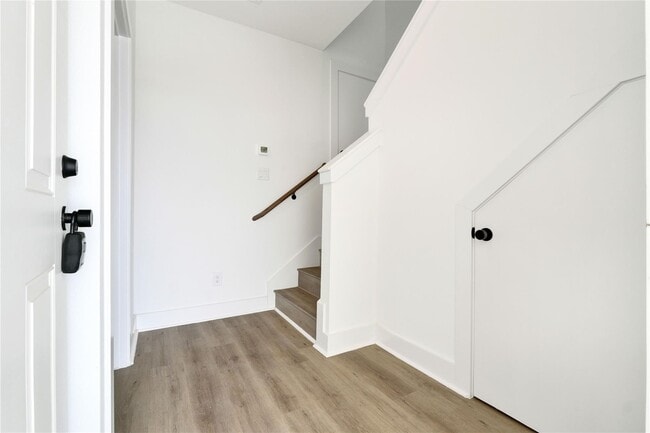 Building Photo - 3210 Frying Pan Pl