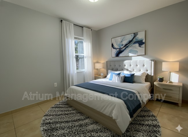 Building Photo - 2720 Sunrise Ct