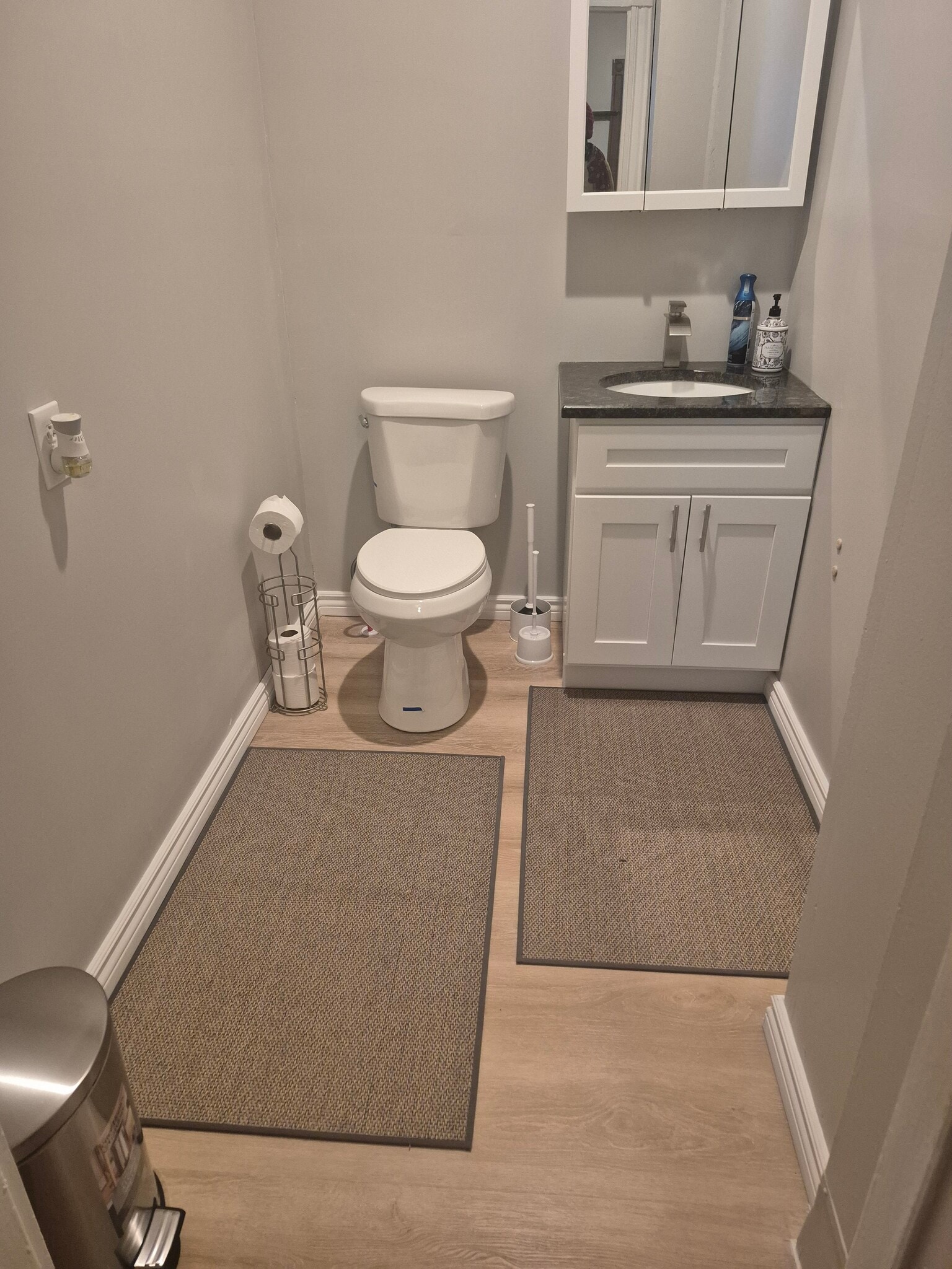 Building Photo - 35 Algonquin St