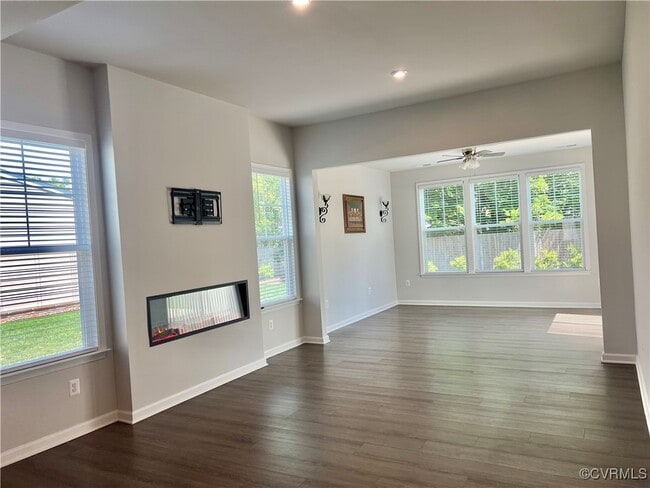 Building Photo - 631 Brookwood Glen Terrace
