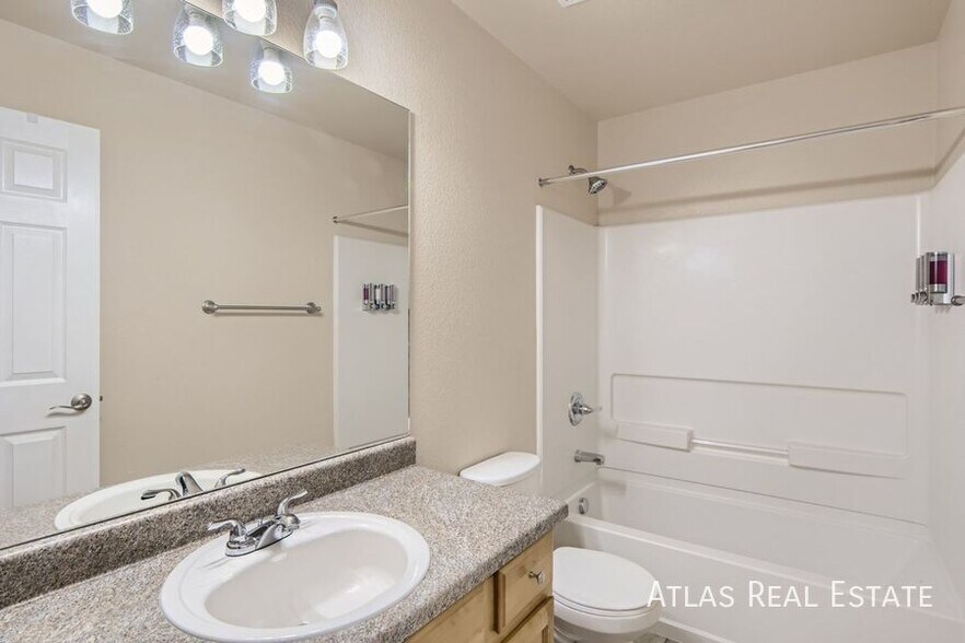 Building Photo - 4918 Gami Way