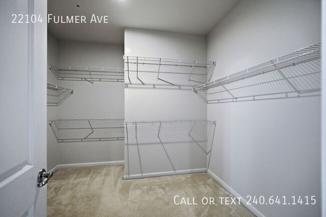 Building Photo - 22104 Fulmer Ave