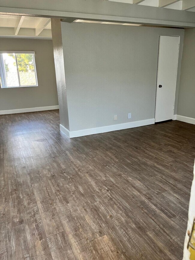 Interior Photo - 16131 Eucalyptus Ave
