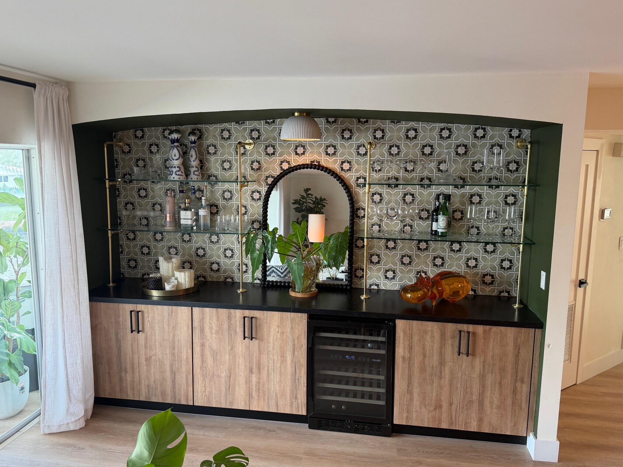 Building Photo - 818 SE 4th St