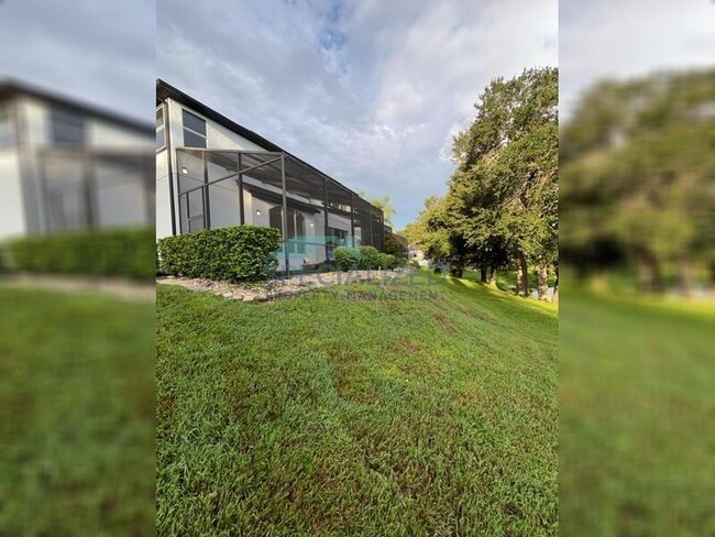 Building Photo - 8131 Vineland Oaks Blvd