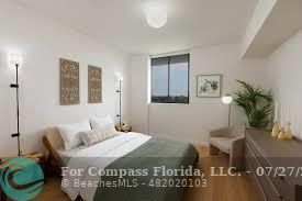 Building Photo - 11200 Biscayne Blvd