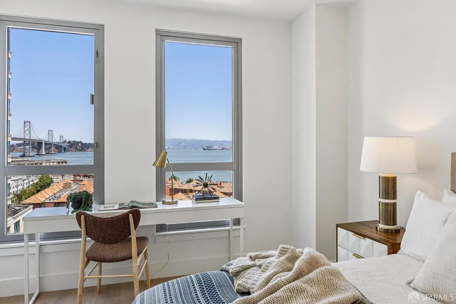 Building Photo - 229 Brannan St