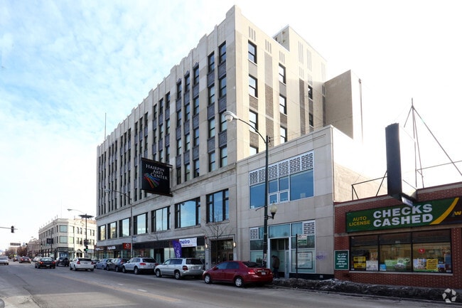 Primary Photo - Hairpin Lofts