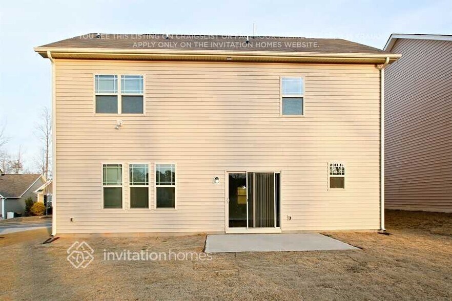 Building Photo - 117 Verrazano Pl