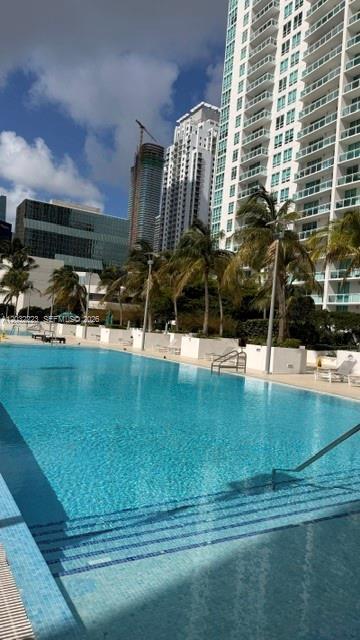 Building Photo - 950 Brickell Bay Dr