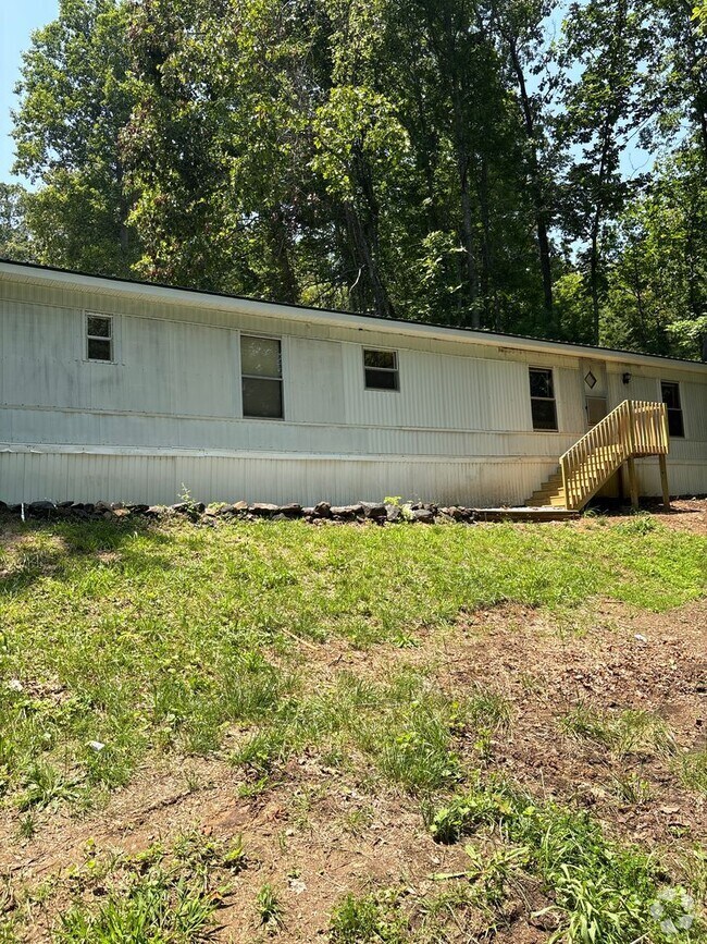 Building Photo - Quiet 3 Bedroom in Alexander