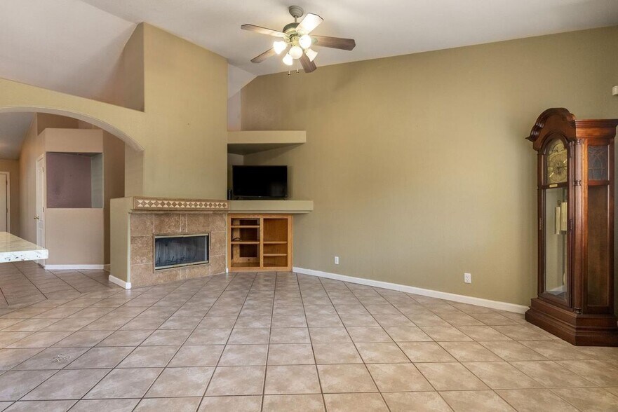 Building Photo - 5304 Countrybrook Ln