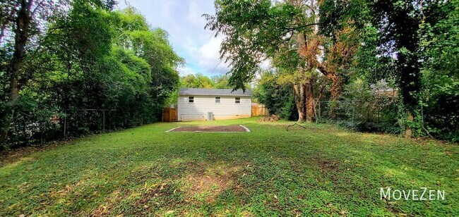 Building Photo - 2625 Booker Ave