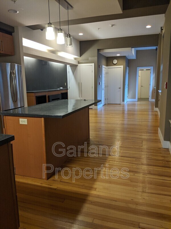 Building Photo - 111 Kirk Ave SW