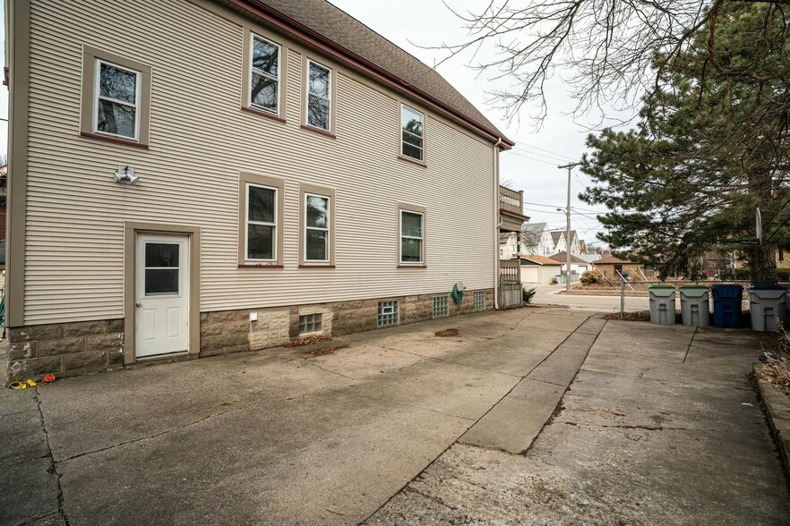 Off-Street Parking!! - 5613 W Lloyd St