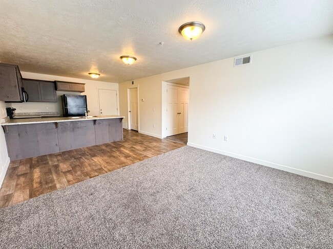 Building Photo - 531 S 850 E
