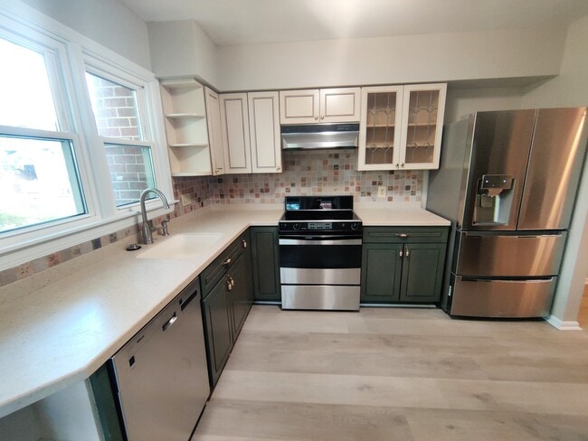 Building Photo - 3151D Covewood Ct