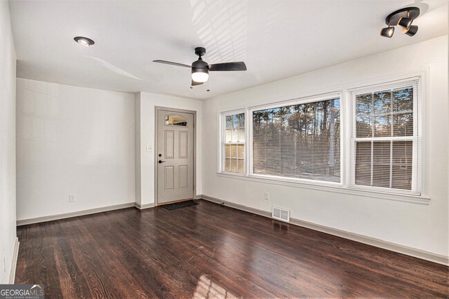 Building Photo - 2105 Fellowship Rd