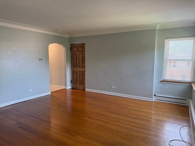 Building Photo - 1534 Clinton Pl