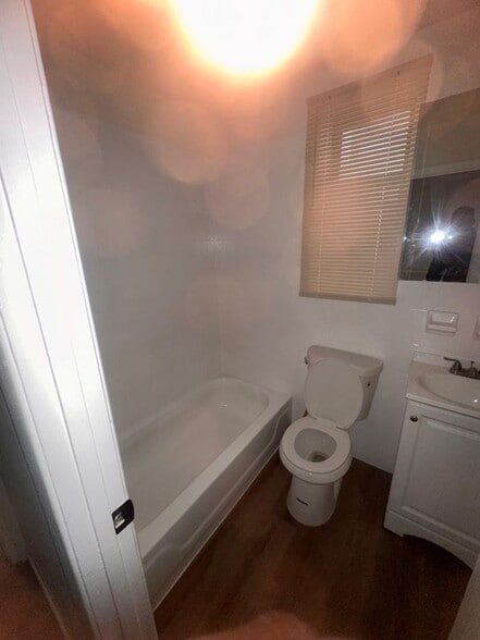 Building Photo - 16 Bergen Ave