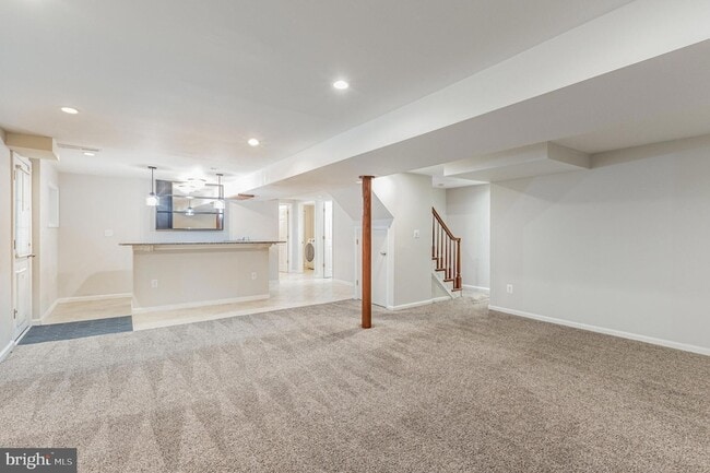 Building Photo - 8411 Derby Ct