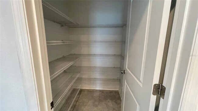 Building Photo - 153 Adventure Ave