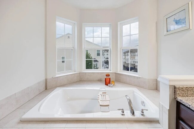 Building Photo - 43 Wesmont Drive