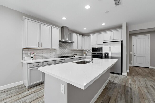 Building Photo - Luxury Kitchen + 3 Bed & Den/Office in Azure Canyon | Quartz, Gas Cooktop & More