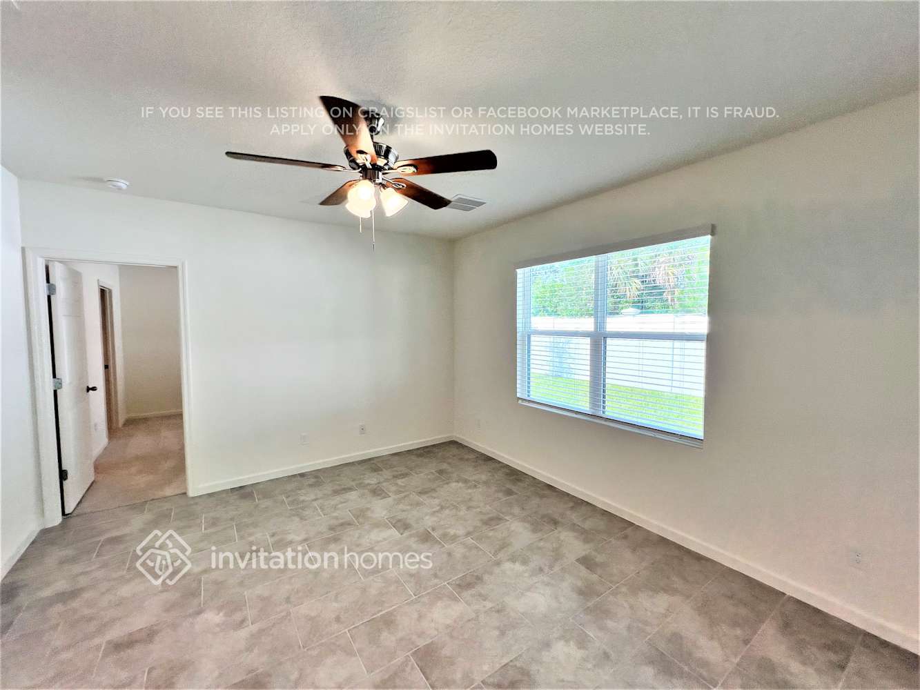 Building Photo - 565 Seaspray Dr