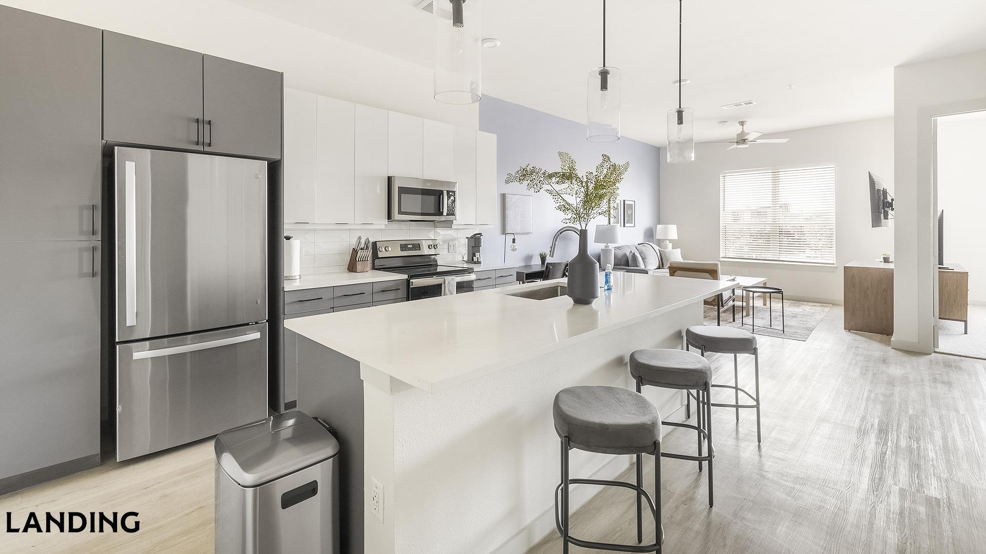 Building Photo - 1345 E 15th St