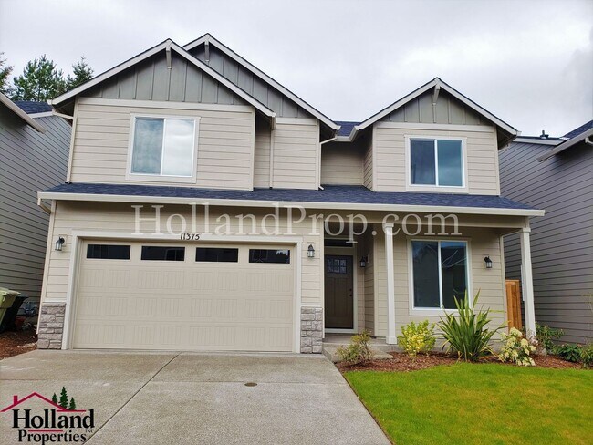 Primary Photo - Spacious & Stylish 4-Bedroom Home with Mod...